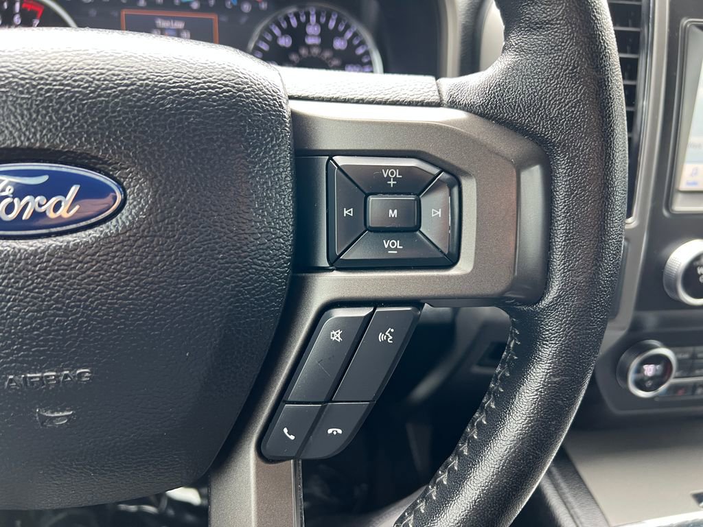 Used 2020 Ford Expedition Max XLT w/ Equipment Group 202A AWD/4WD image 18