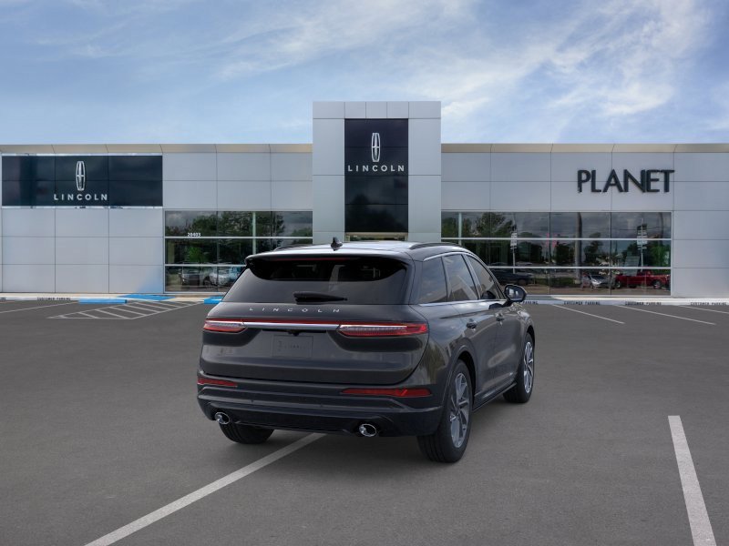 New 2025 Lincoln Corsair Grand Touring image 8