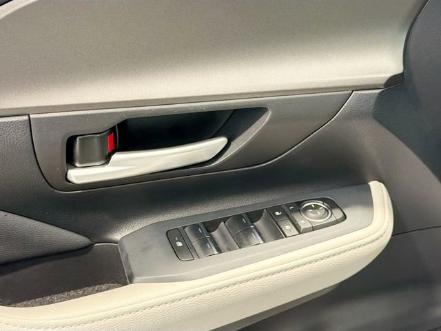 Certified 2025 Toyota Grand Highlander LE image 15