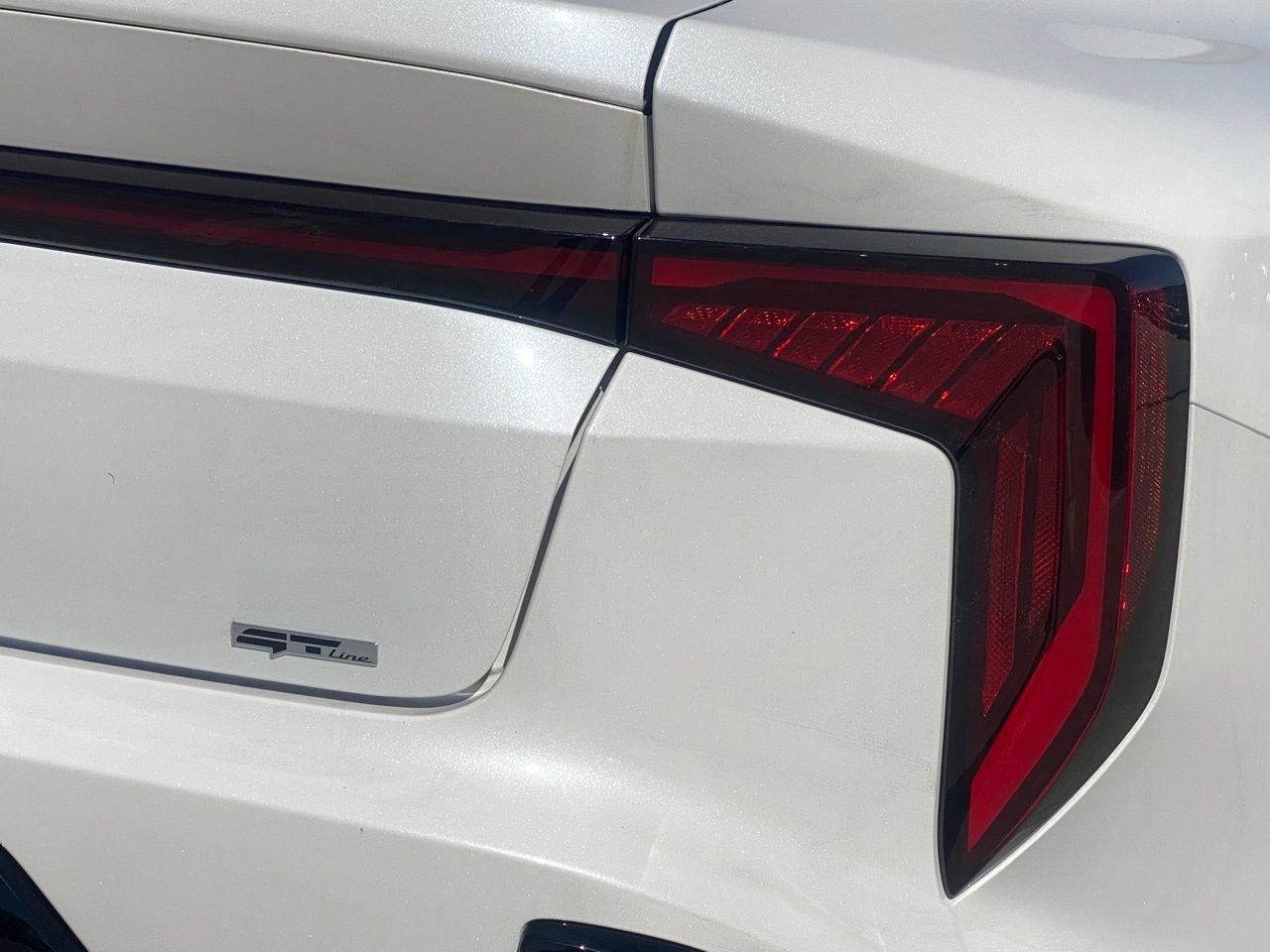 New 2025 Kia K4 GT-Line image 4