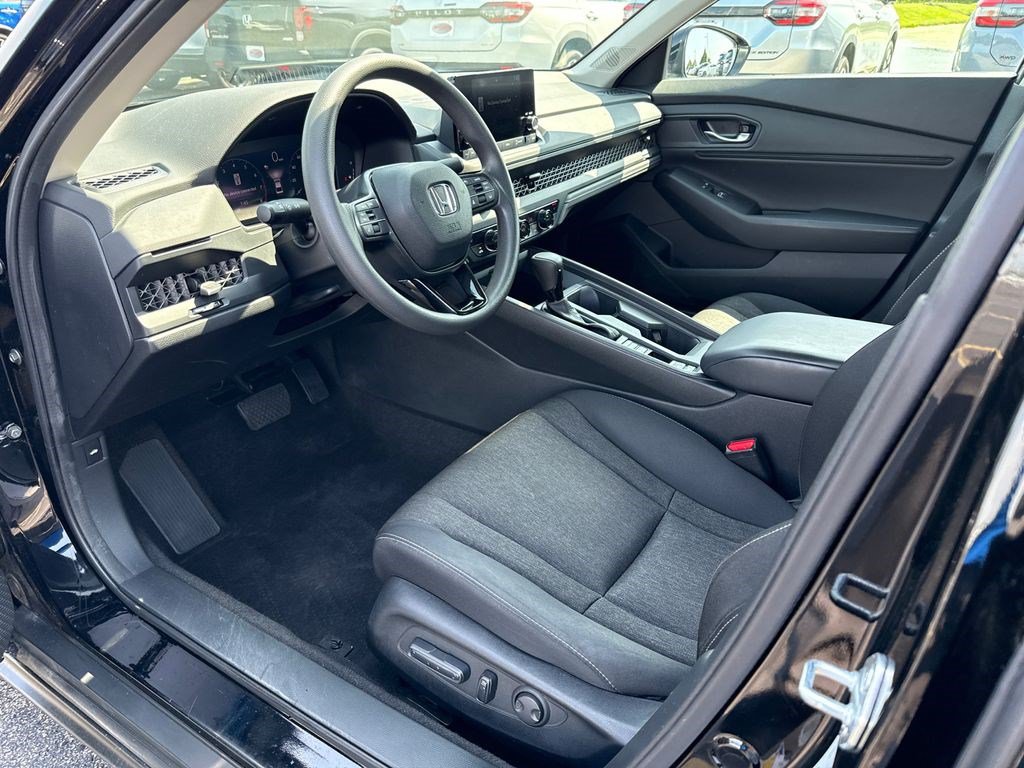 Certified 2024 Honda Accord EX image 17