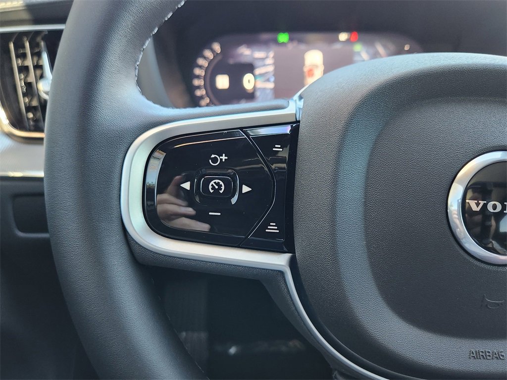 Used 2026 Volvo XC60 T8 Polestar w/ Protection Package Premier image 16