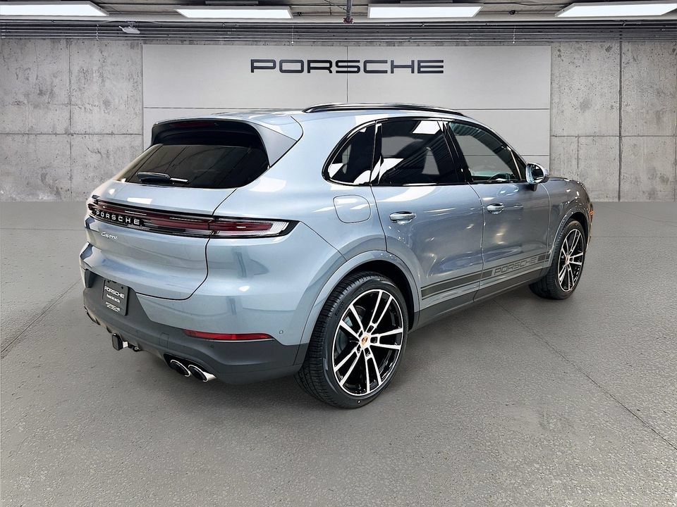 New 2026 Porsche Cayenne AWD/4WD image 9
