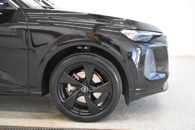 Used 2025 Audi Q5 Prestige AWD/4WD image 13