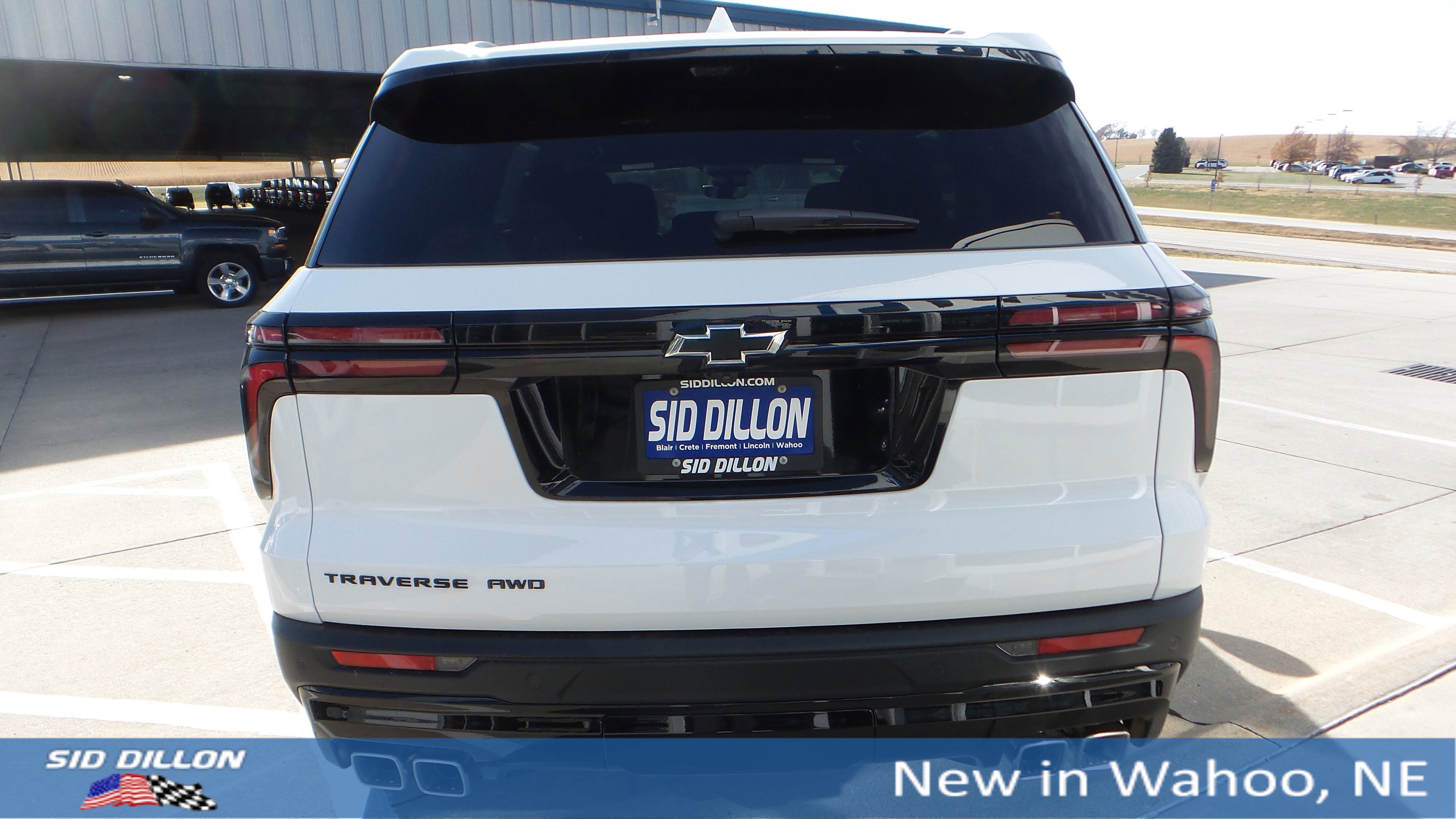 New 2026 Chevrolet Traverse LT w/ Midnight/Sport Edition image 4