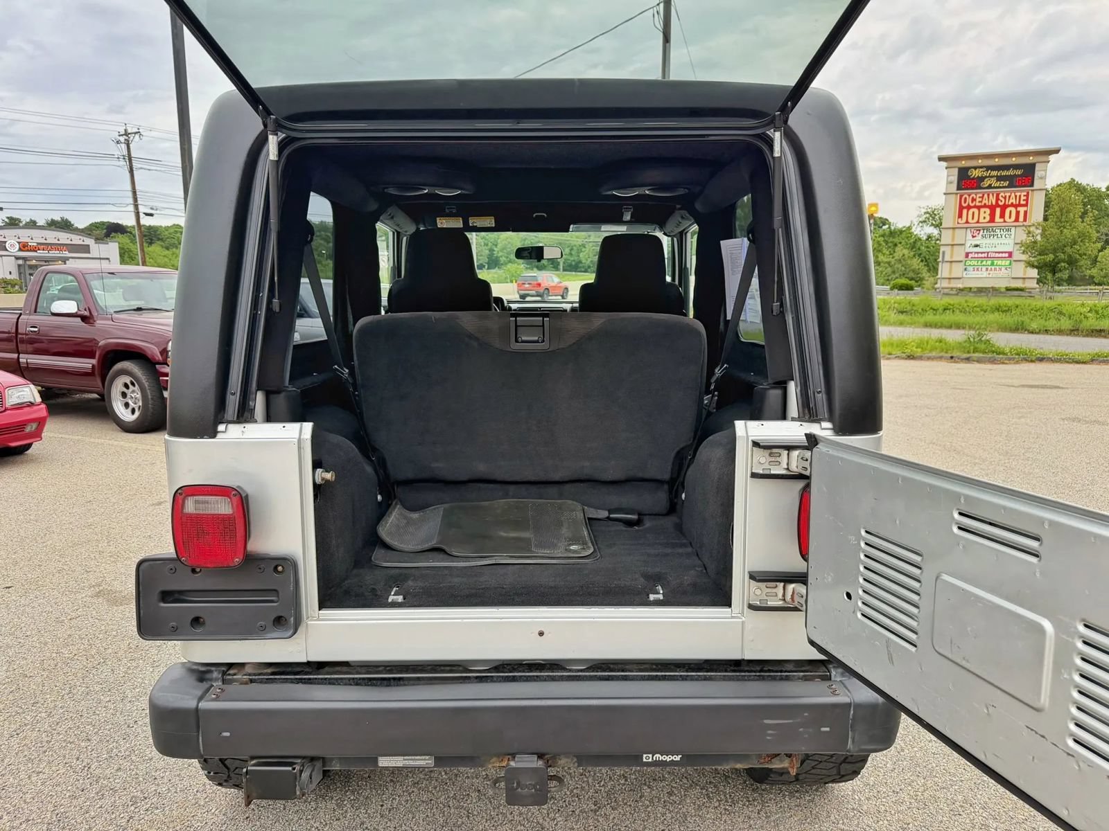 Used 2004 Jeep Wrangler 4WD image 54