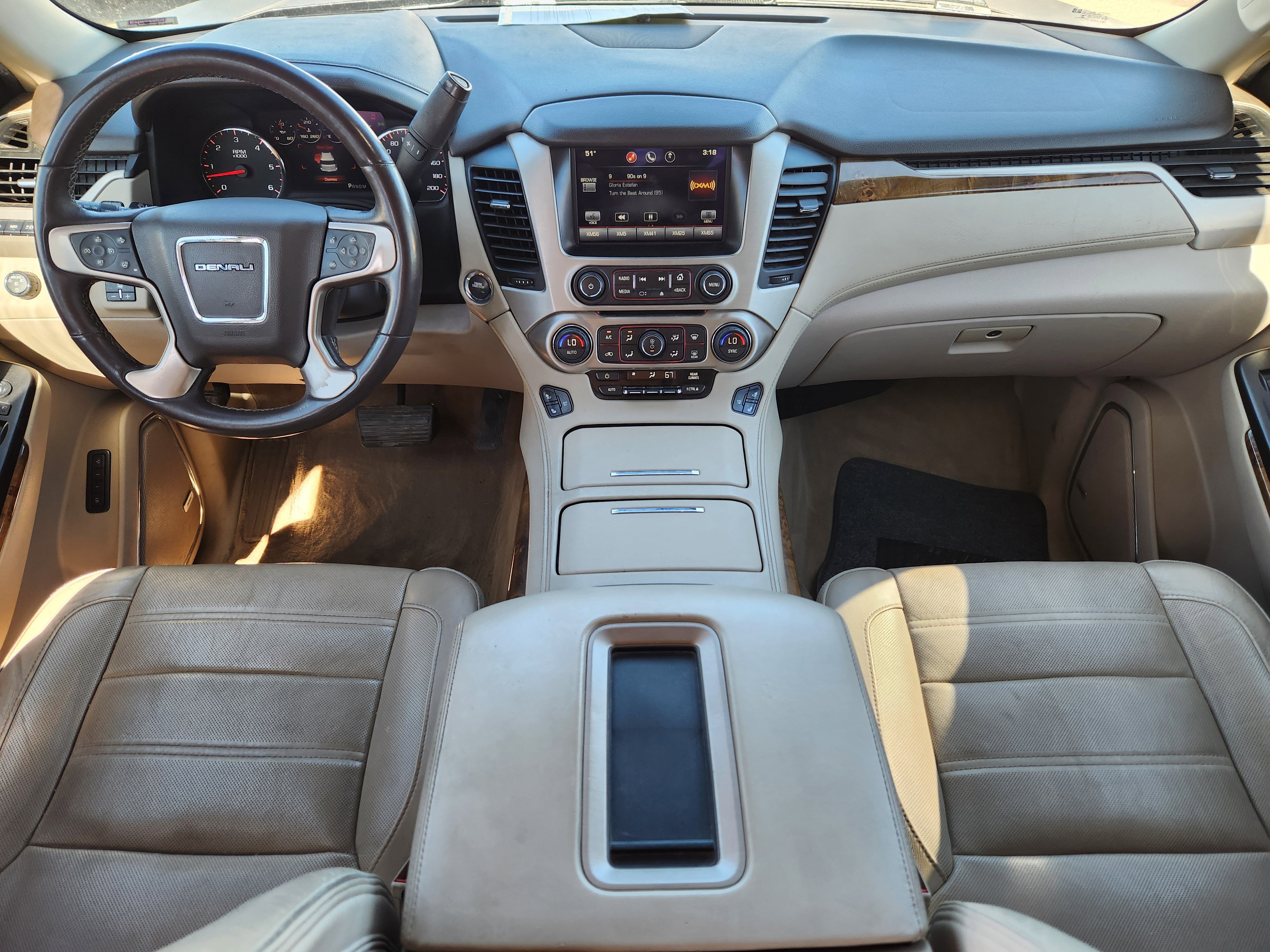 Used 2015 GMC Yukon XL Denali image 22