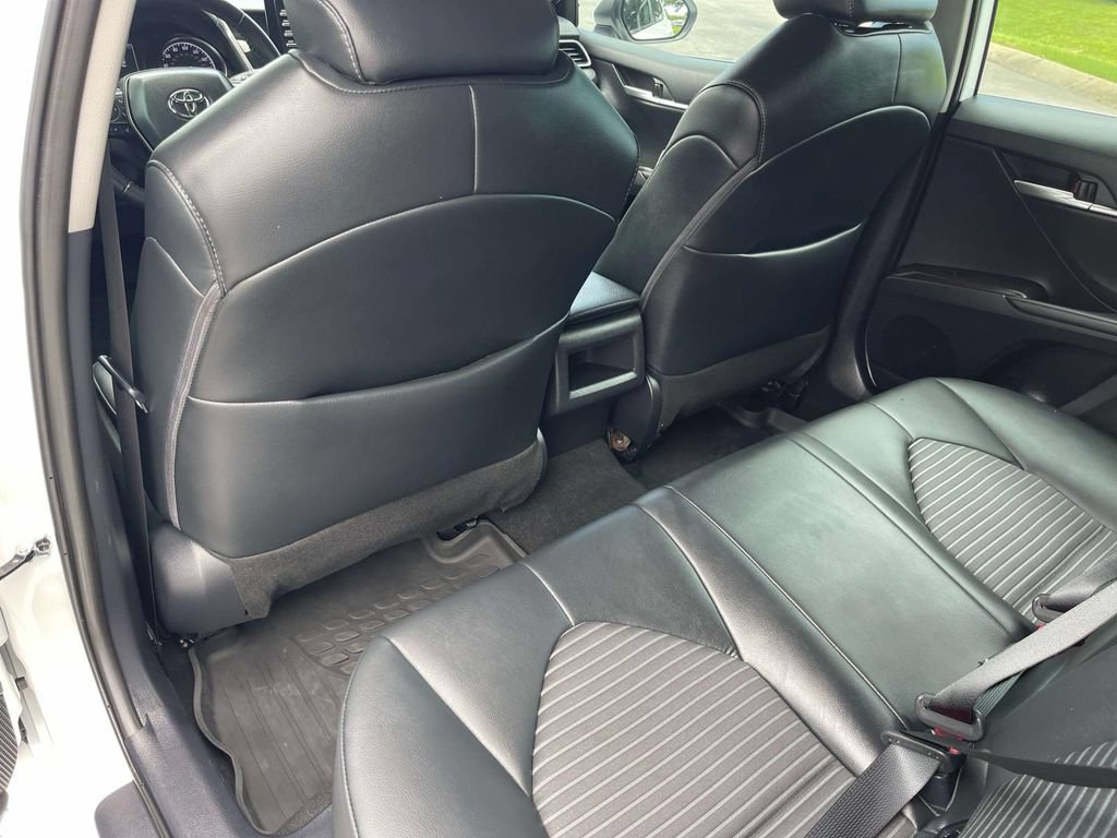 Used 2024 Toyota Camry SE FWD image 21