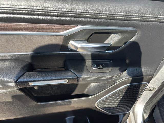 Used 2025 RAM 1500 Laramie image 17