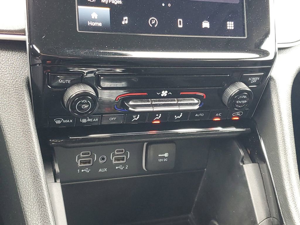 Used 2023 Jeep Grand Cherokee L Laredo image 18