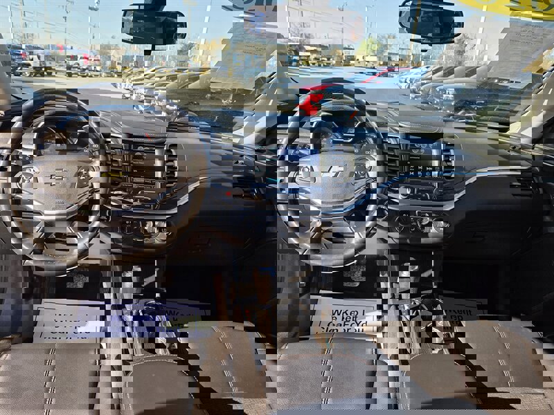 Used 2018 Chevrolet Impala LT image 12