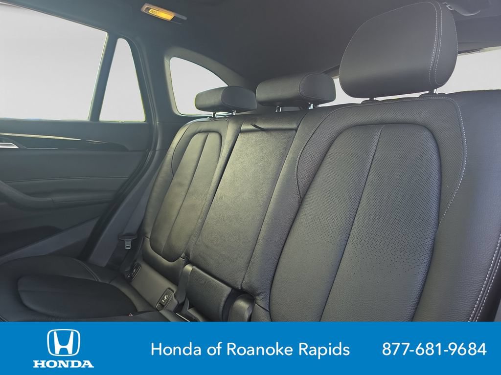Used 2018 BMW X1 xDrive28i AWD/4WD image 16