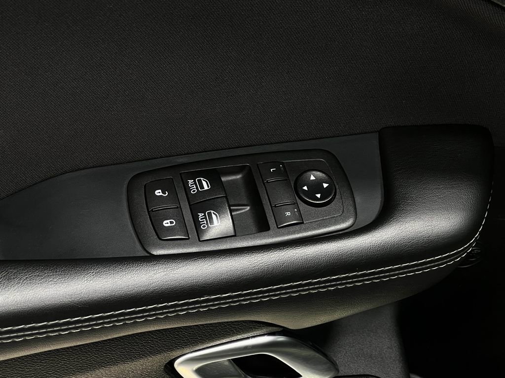 Used 2023 Dodge Challenger R/T w/ Plus Package image 17