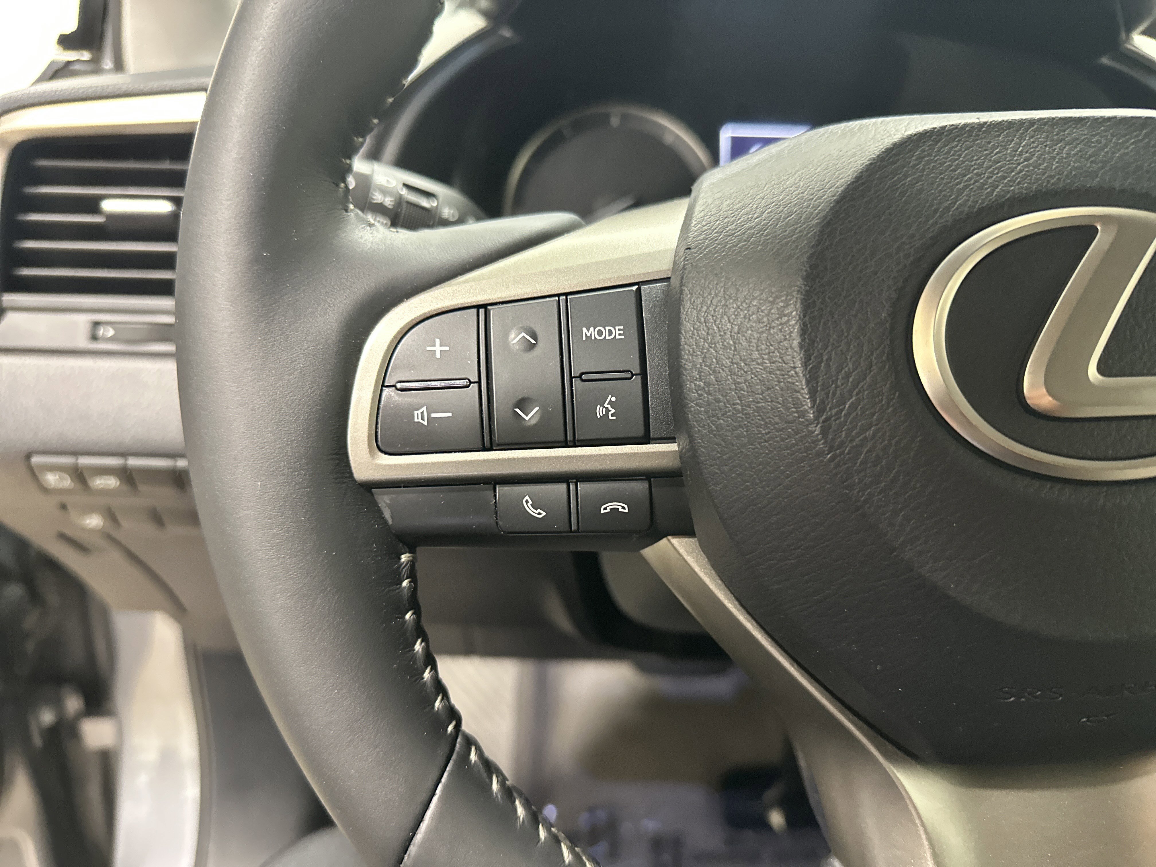 Used 2016 Lexus RX 350 AWD w/ Premium Package image 19