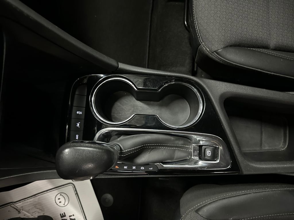 Used 2022 Buick Encore GX Preferred w/ Cold Weather Comfort Package image 28