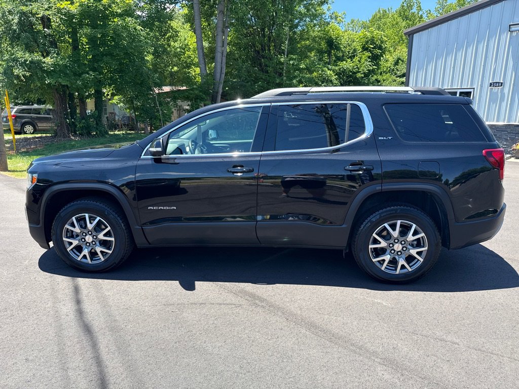 Used 2022 GMC Acadia SLT w/ Technology Package AWD/4WD image 5