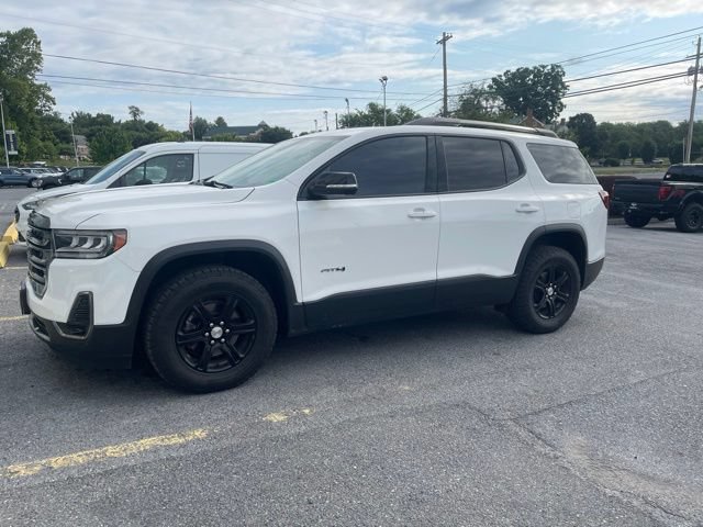 Used 2023 GMC Acadia AT4 w/ Technology Package AWD/4WD image 2