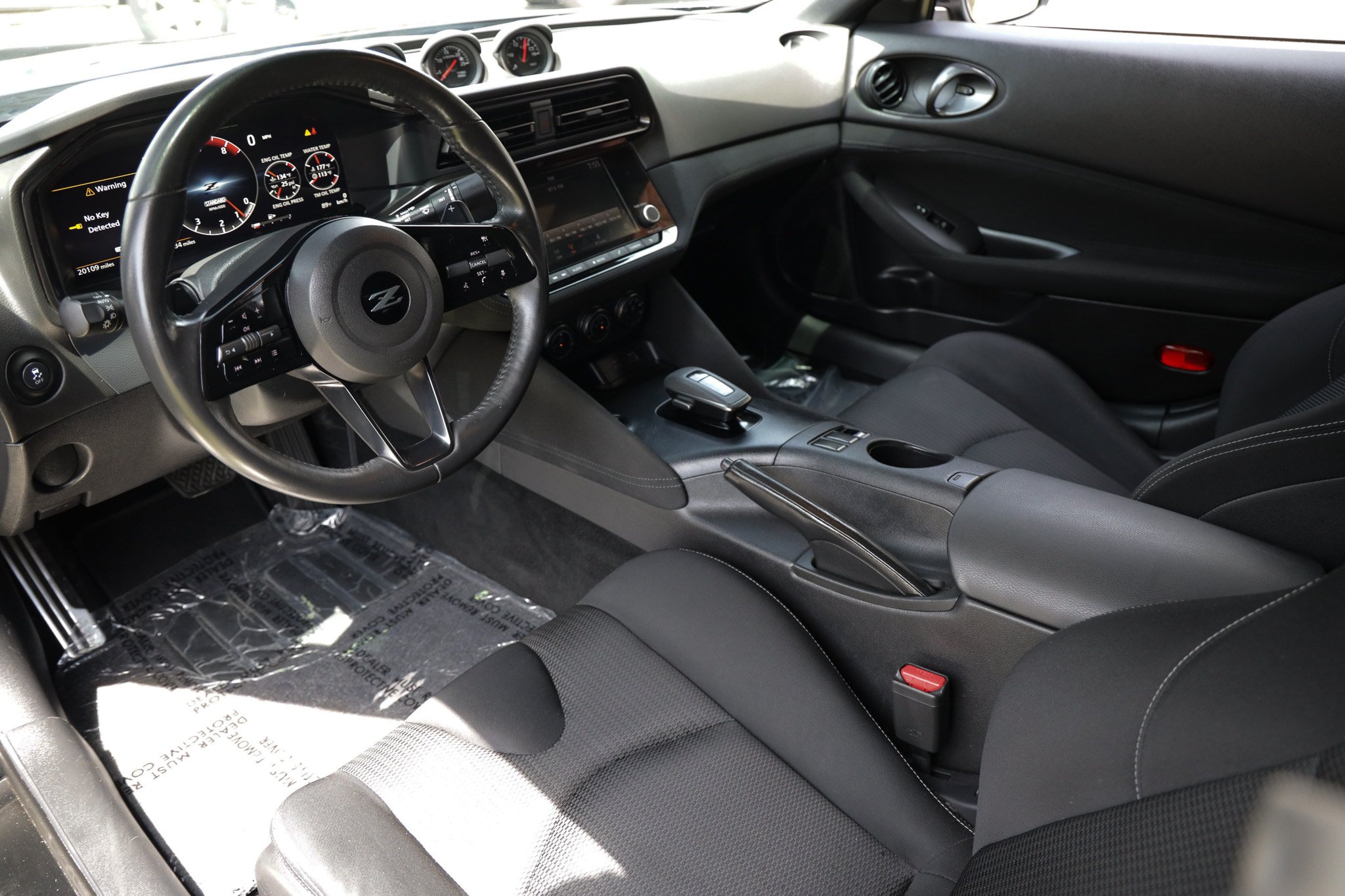 Used 2024 Nissan Z Sport w/ Floor Mat Package RWD image 7