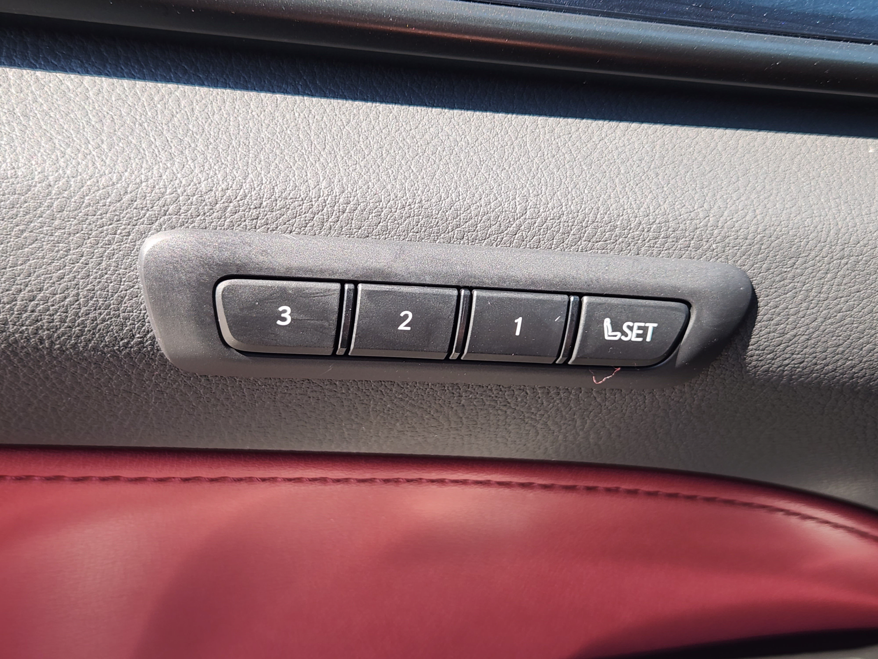 Certified 2025 Lexus NX 350h AWD w/ Accessory Package (2T) image 20