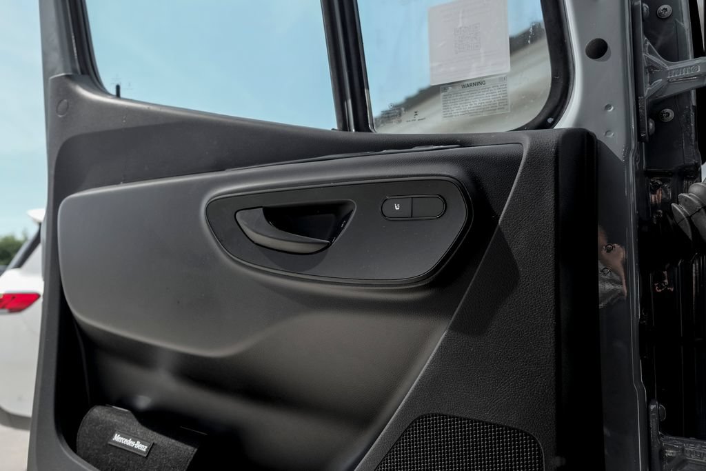 New 2026 Mercedes-Benz Sprinter 2500 image 15