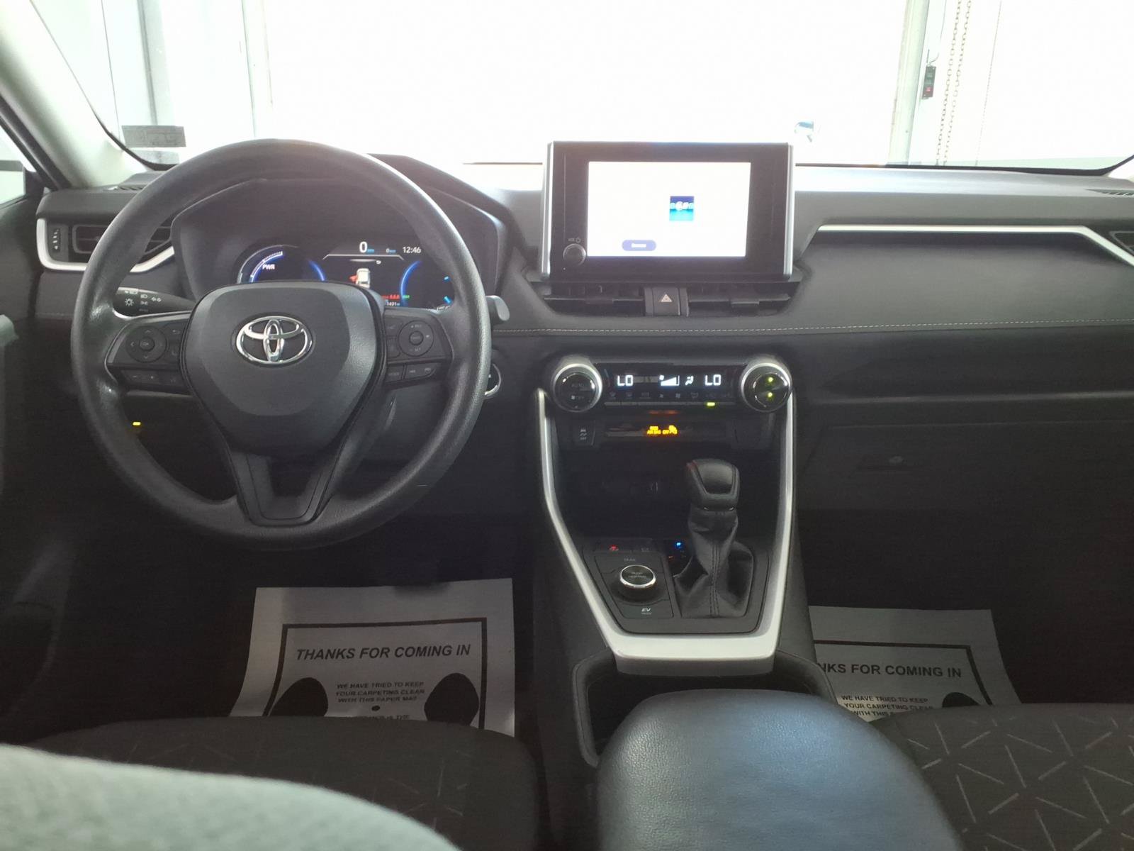 Used 2024 Toyota RAV4 XLE AWD/4WD image 14