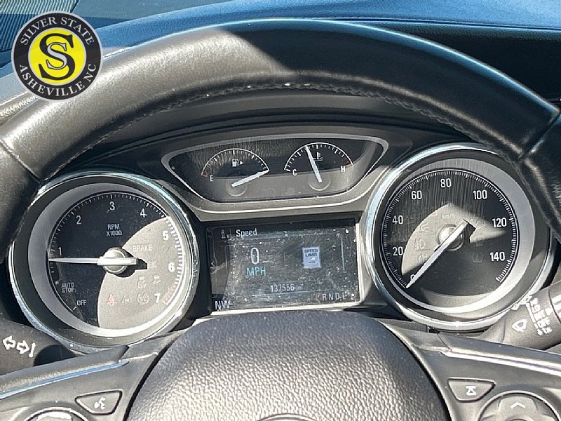 Used 2019 Buick Envision Essence FWD image 26