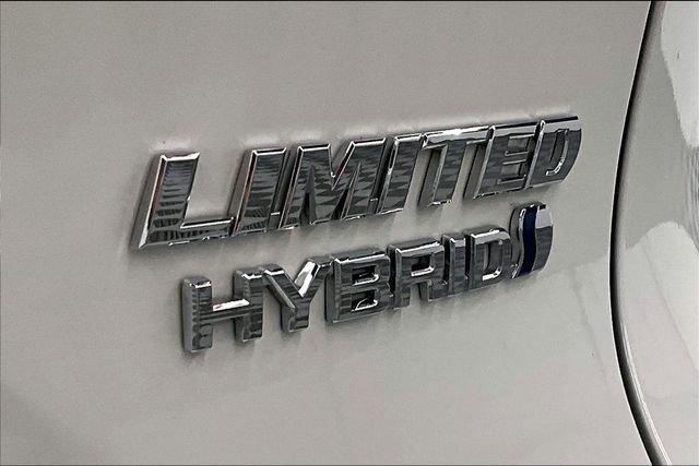 Used 2021 Toyota Venza Limited AWD/4WD image 9