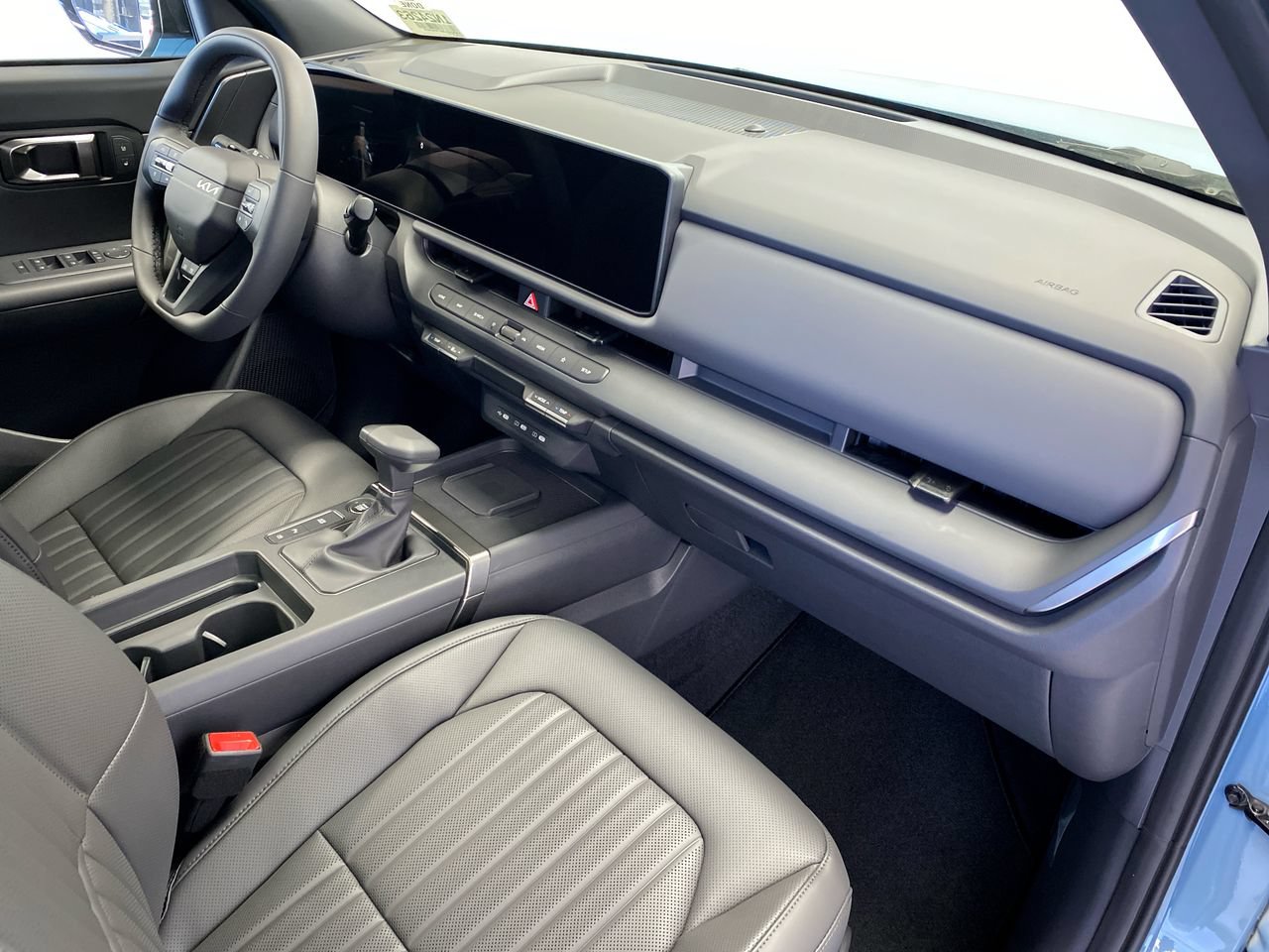 New 2027 Kia Seltos X-Line S w/ X-Line S Premium Package AWD/4WD image 30