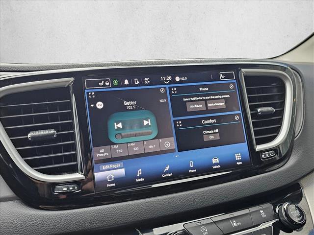 Used 2022 Chrysler Pacifica Touring-L image 25