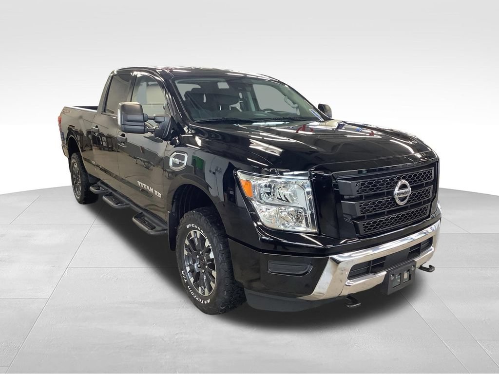 Used 2022 Nissan Titan SV AWD/4WD image 22