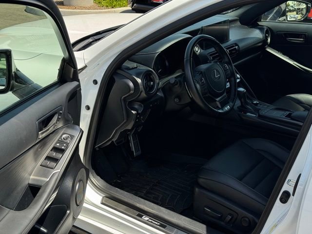 Used 2024 Lexus IS 500 RWD image 9