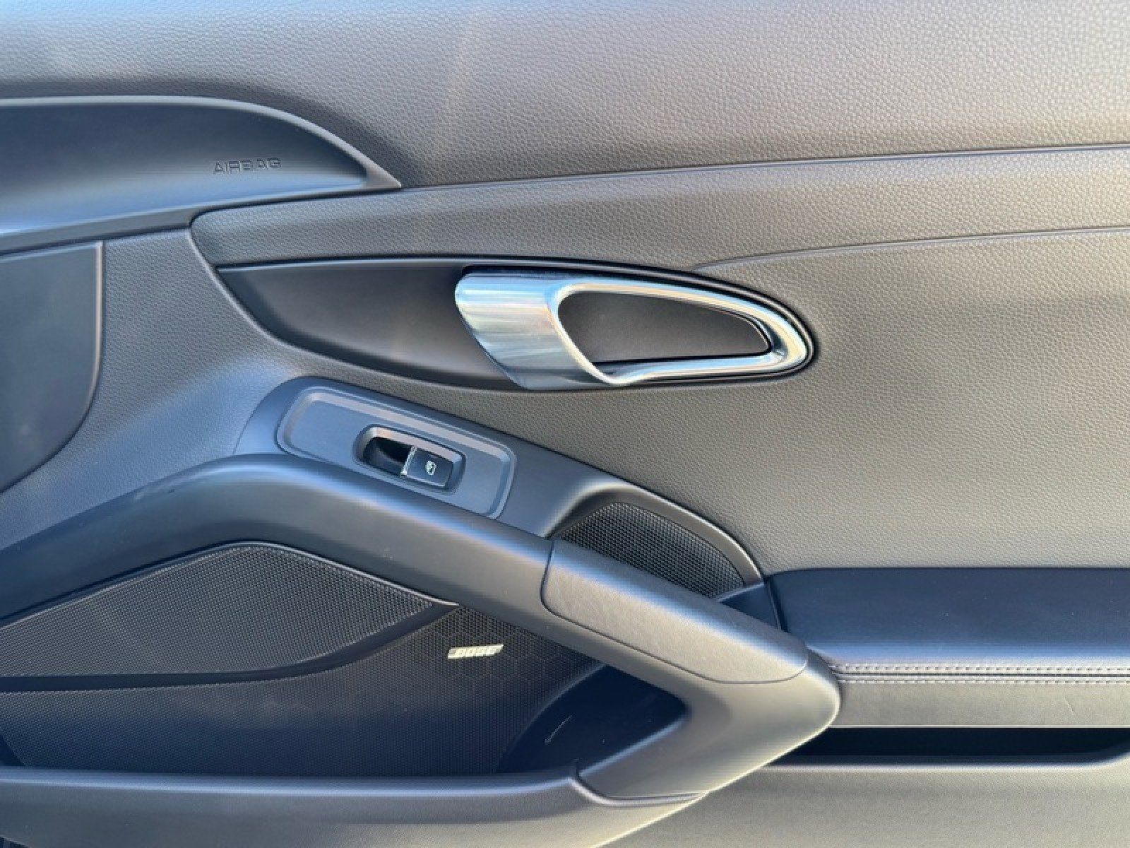 Used 2017 Porsche 718 Boxster S image 20