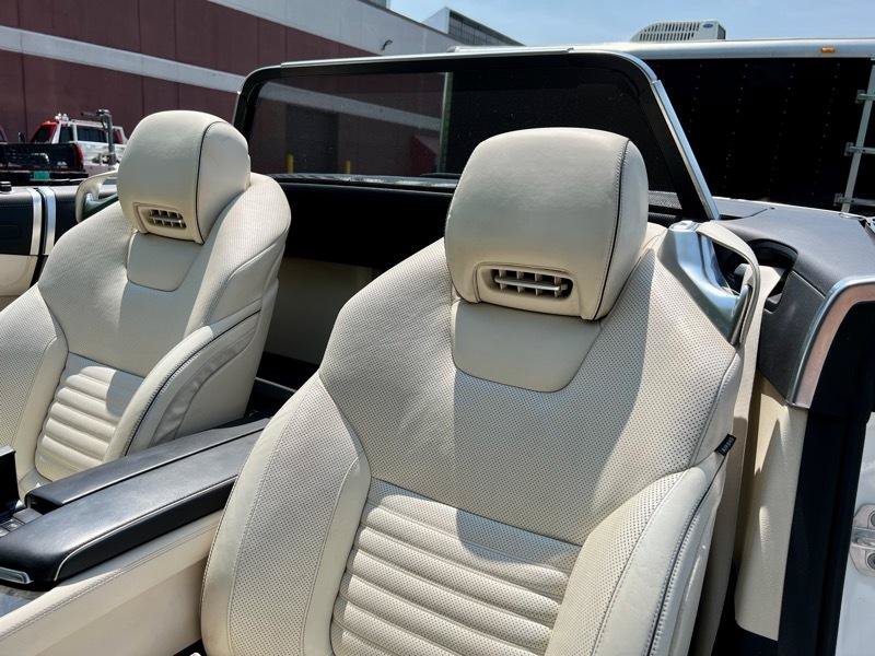 Used 2017 Mercedes-Benz SL 550 image 29