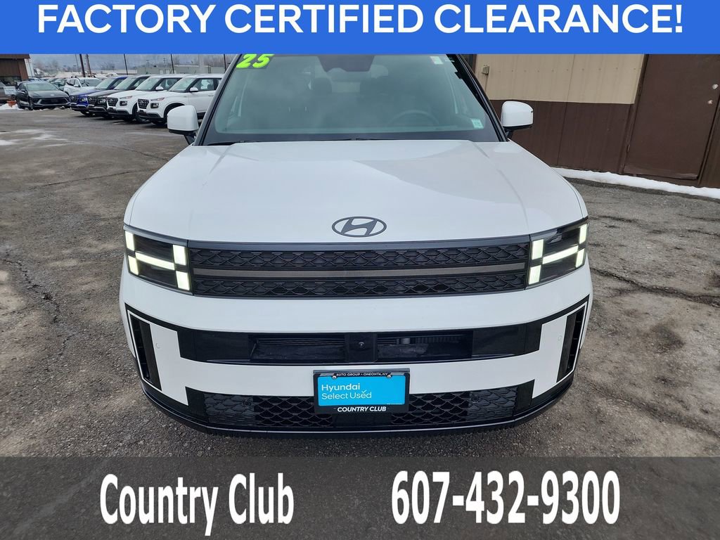 Used 2025 Hyundai Santa Fe Calligraphy image 3