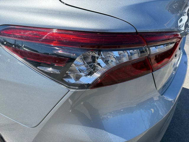 Used 2023 Toyota Camry XLE w/ Cold Weather Package image 17