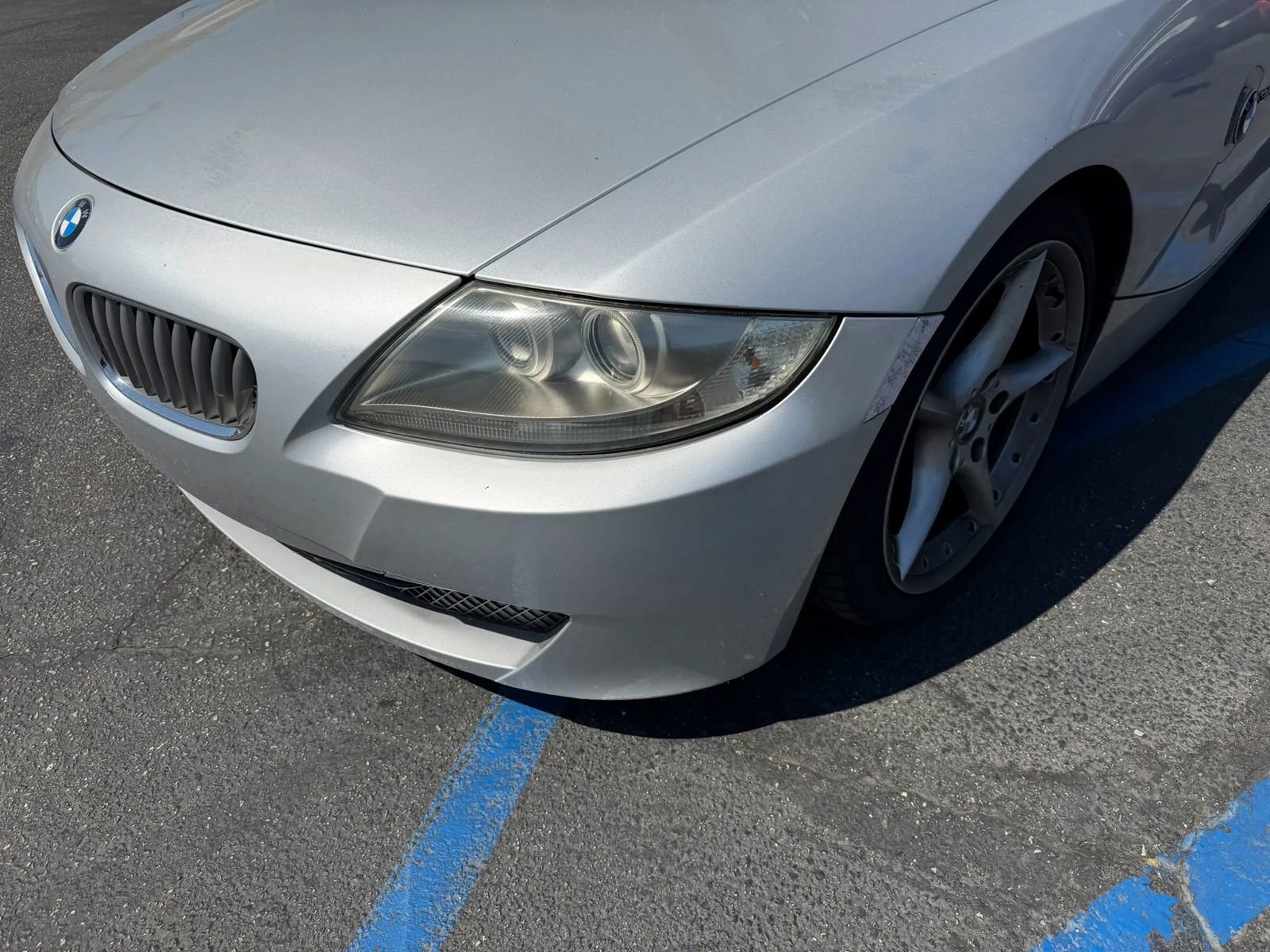 Used 2006 BMW Z4 3.0si image 4