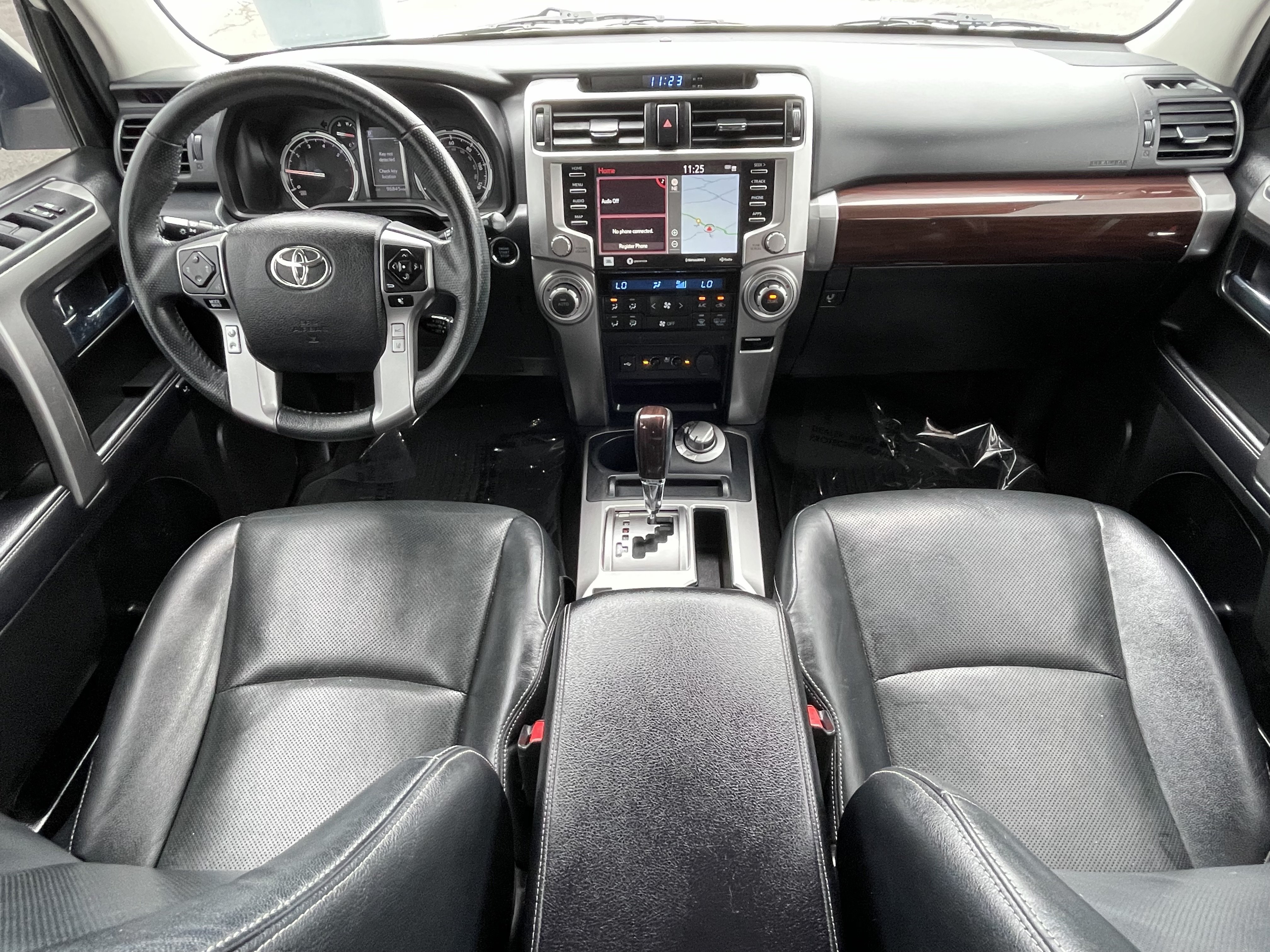 Used 2020 Toyota 4Runner Limited AWD/4WD image 29