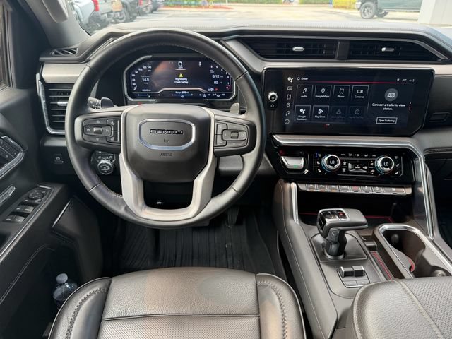Used 2024 GMC Sierra 1500 Denali w/ Technology Package AWD/4WD image 17