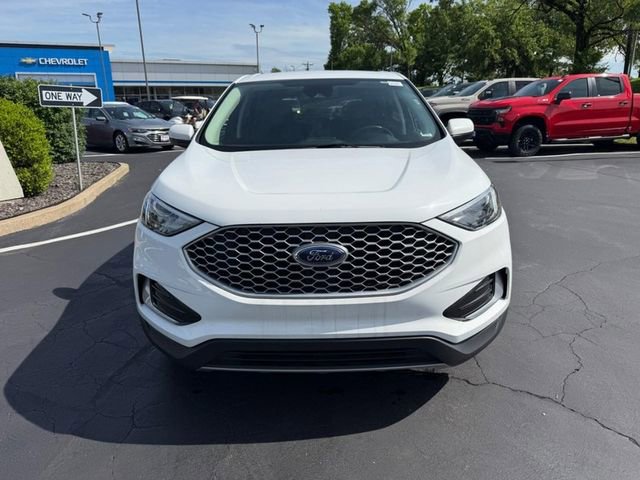 Used 2024 Ford Edge SEL AWD/4WD image 10
