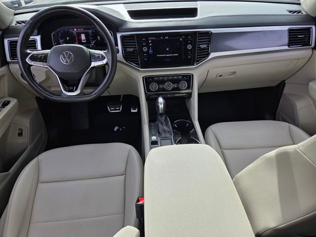 Used 2021 Volkswagen Atlas SEL R-Line image 17