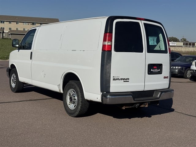 Used 2013 GMC Savana 2500 RWD image 7