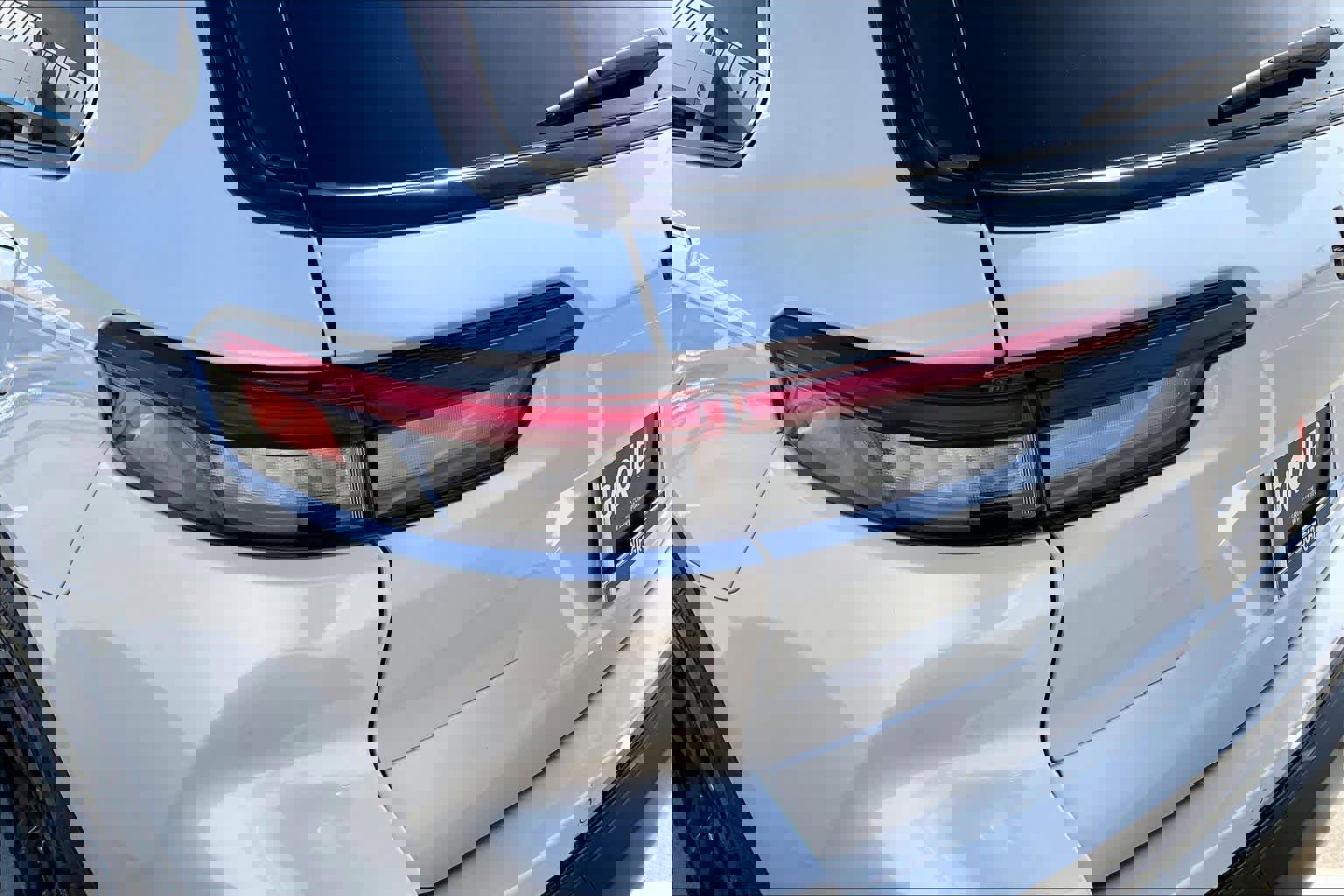 Used 2023 Jeep Grand Cherokee L Laredo image 28