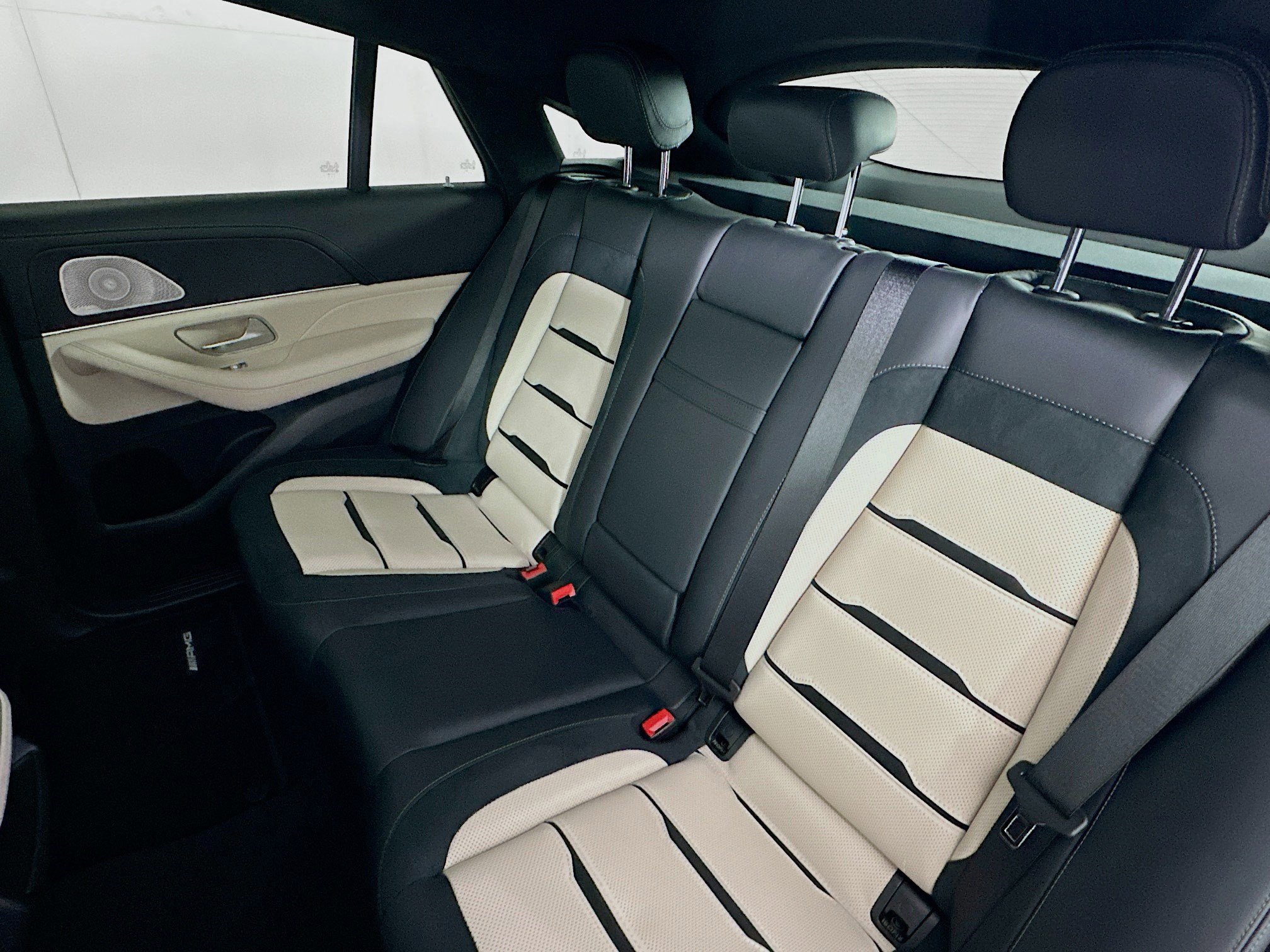 Used 2025 Mercedes-Benz GLE 53 AMG 4MATIC Coupe image 23