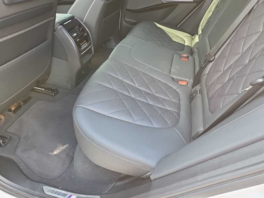 Used 2023 BMW X5 M50i w/ Executive Package AWD/4WD image 11