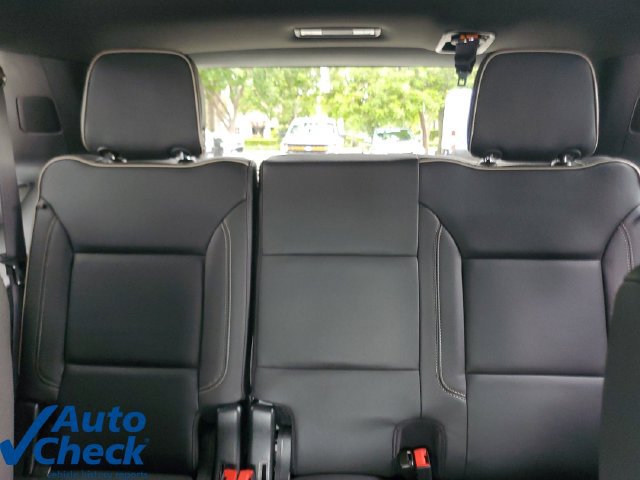 Used 2023 Chevrolet Tahoe Premier RWD image 12