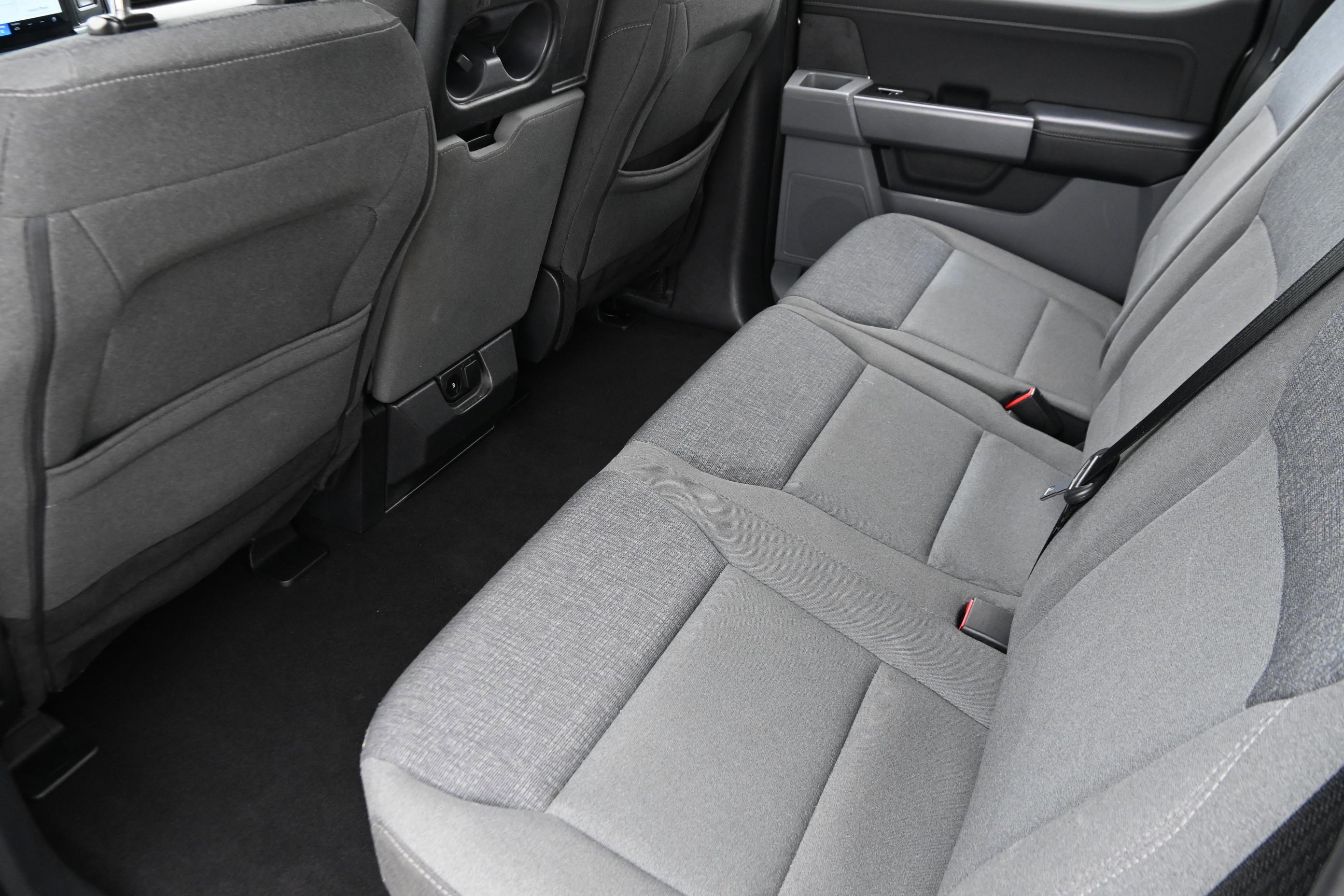 Used 2024 Ford F150 XLT image 14