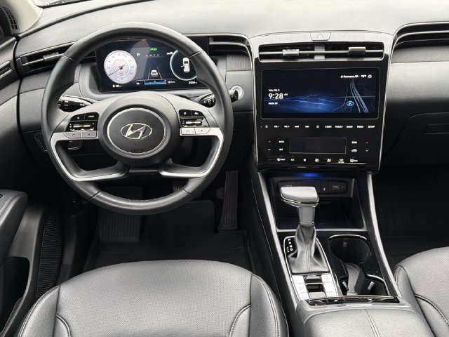 Certified 2024 Hyundai Tucson SEL w/ Convenience Package FWD image 26