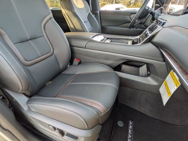 New 2026 Nissan Armada SL w/ Captain's Chari Seat Package image 33