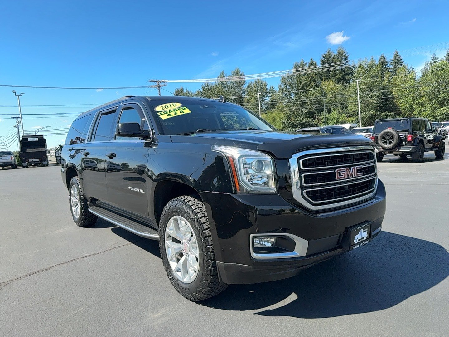 Used 2018 GMC Yukon XL SLT AWD/4WD image 3