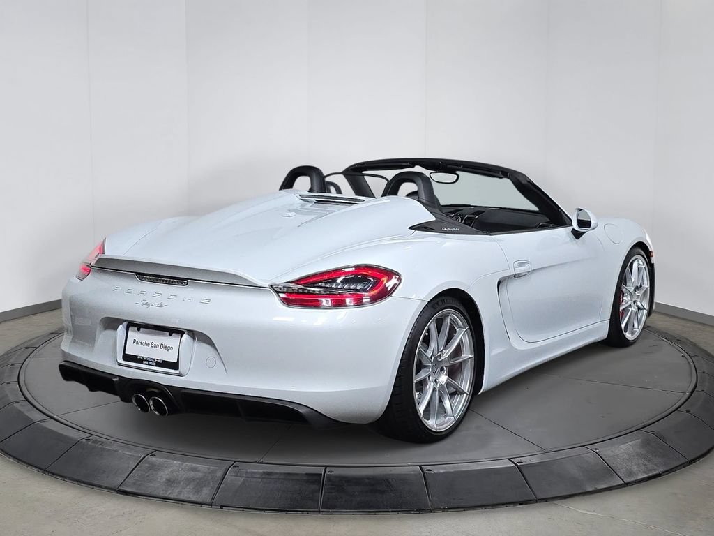 Used 2016 Porsche Boxster Spyder RWD image 7